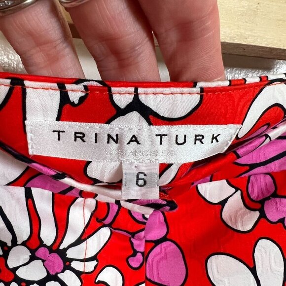 Trina Turk Moss 2 Pants Size 6 Red Pink Floral Tapered Cropped Tropical Preppy - Picture 3 of 10